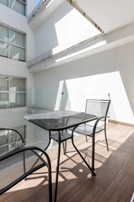 Apartamento 600 Sq Ft In Trendy Area, 150 Bps Fiber Optic *